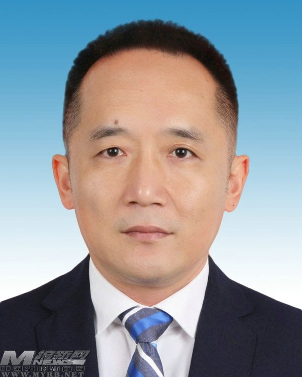 唐浪生同志简历