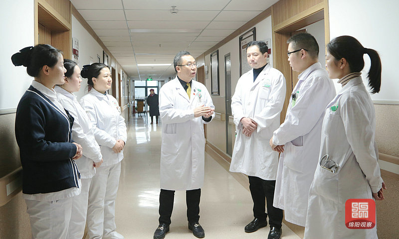 3、业务查房中推进学科建设.jpg