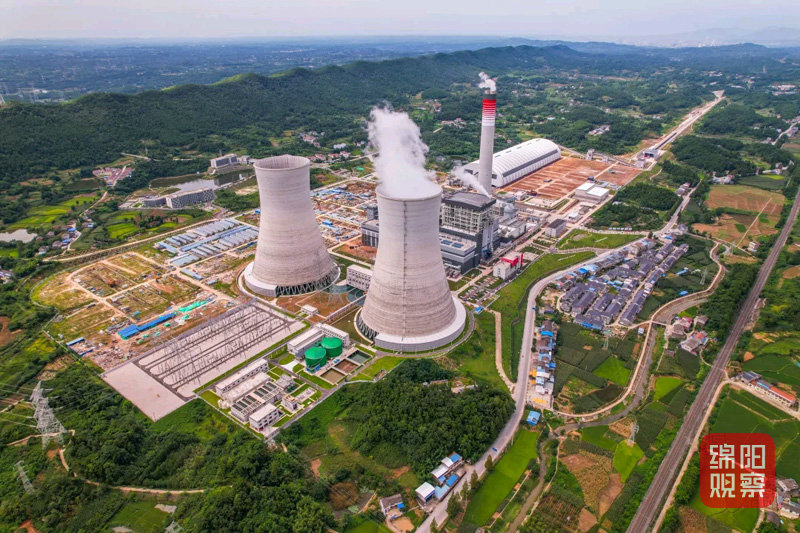 四川首台超超临界百万千瓦发电机组在江油正式投运 2021.8 田明霞 吴勇 张彬.jpg