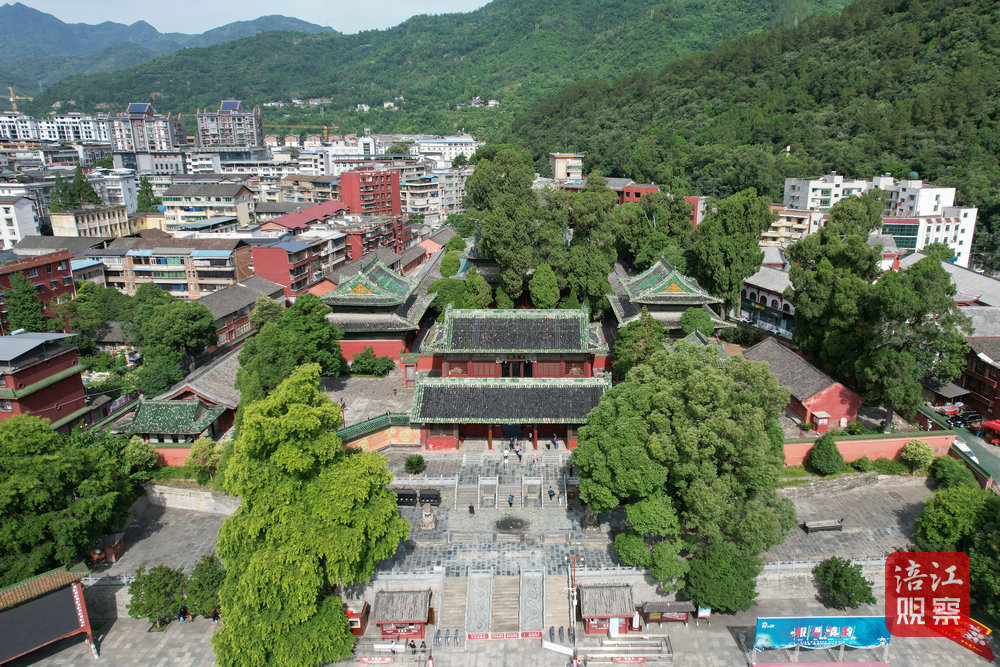 行进涪江——平武报恩寺1_1.jpg