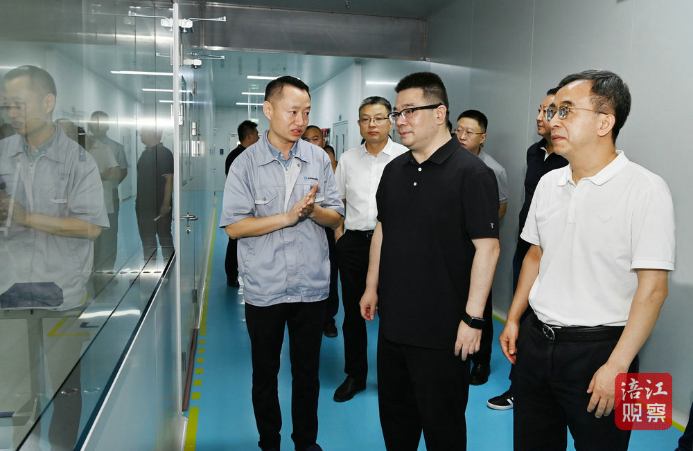2023年8月10日，李云督导重点项目推进情况（埃克森）  张莉 摄_1.jpg
