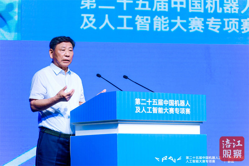 中国工程院院士、合肥工业大学教授杨善林.jpg