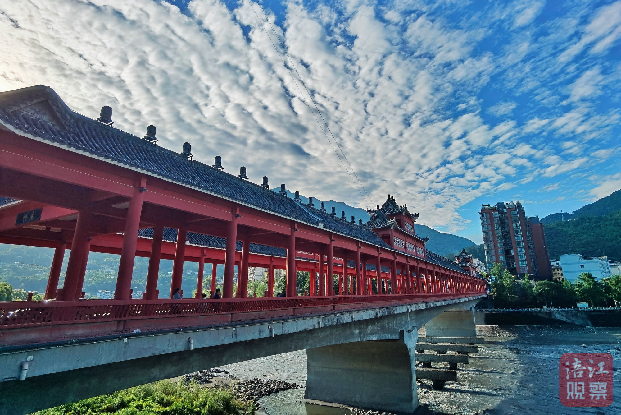 河北省石家庄市援建的平武南桥.jpg
