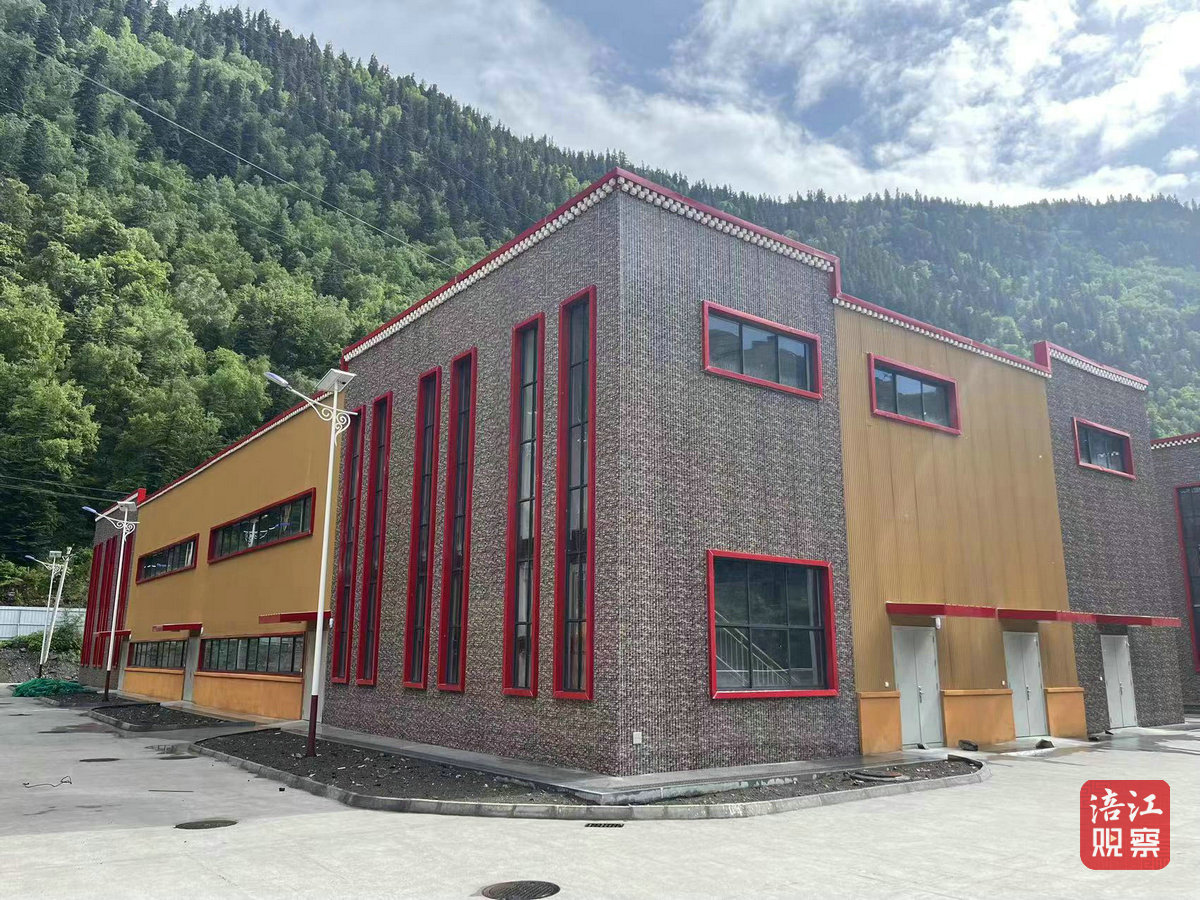 正在建设中的壤塘县上寨生态农副产品初加工园区3_1.jpg