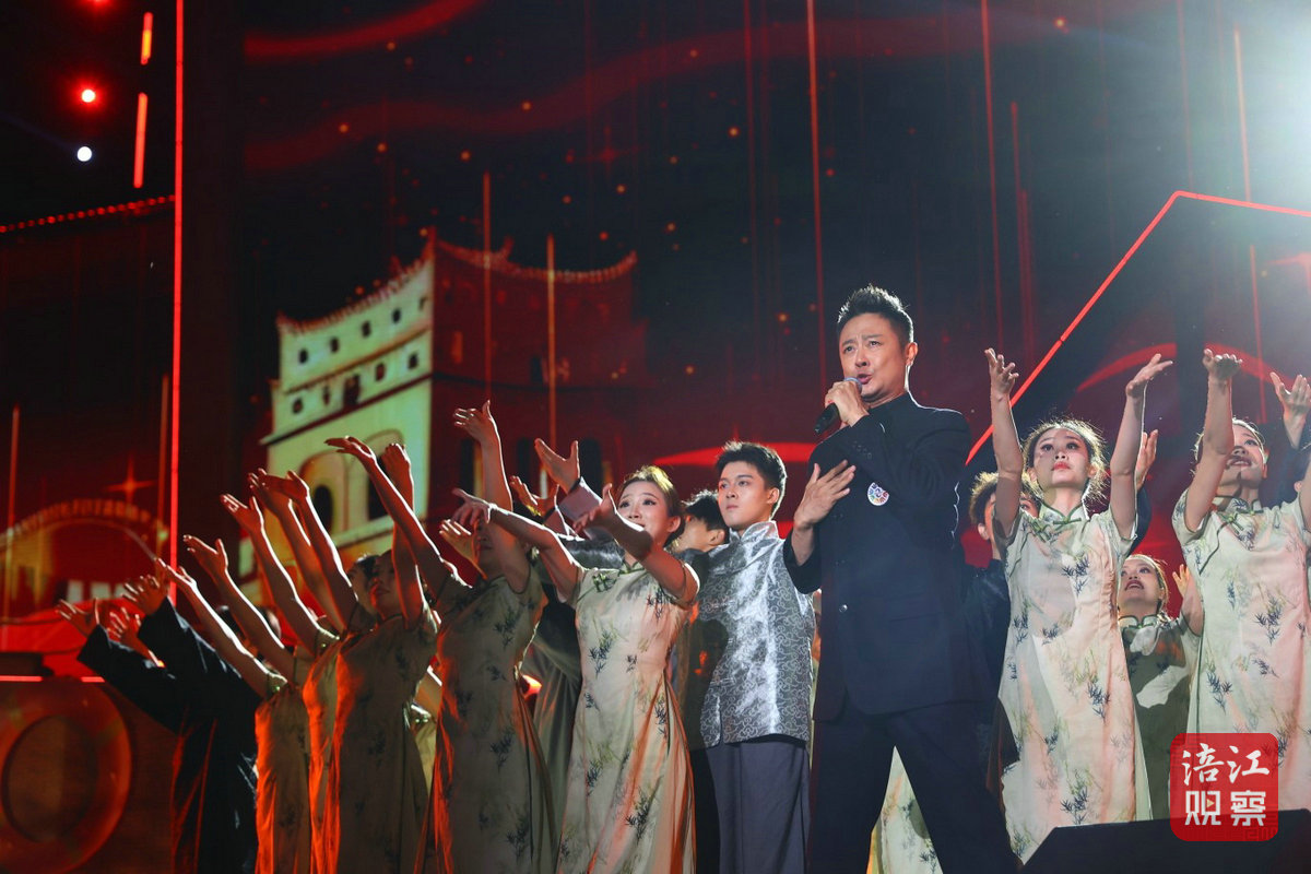 文艺演出1_1.jpg