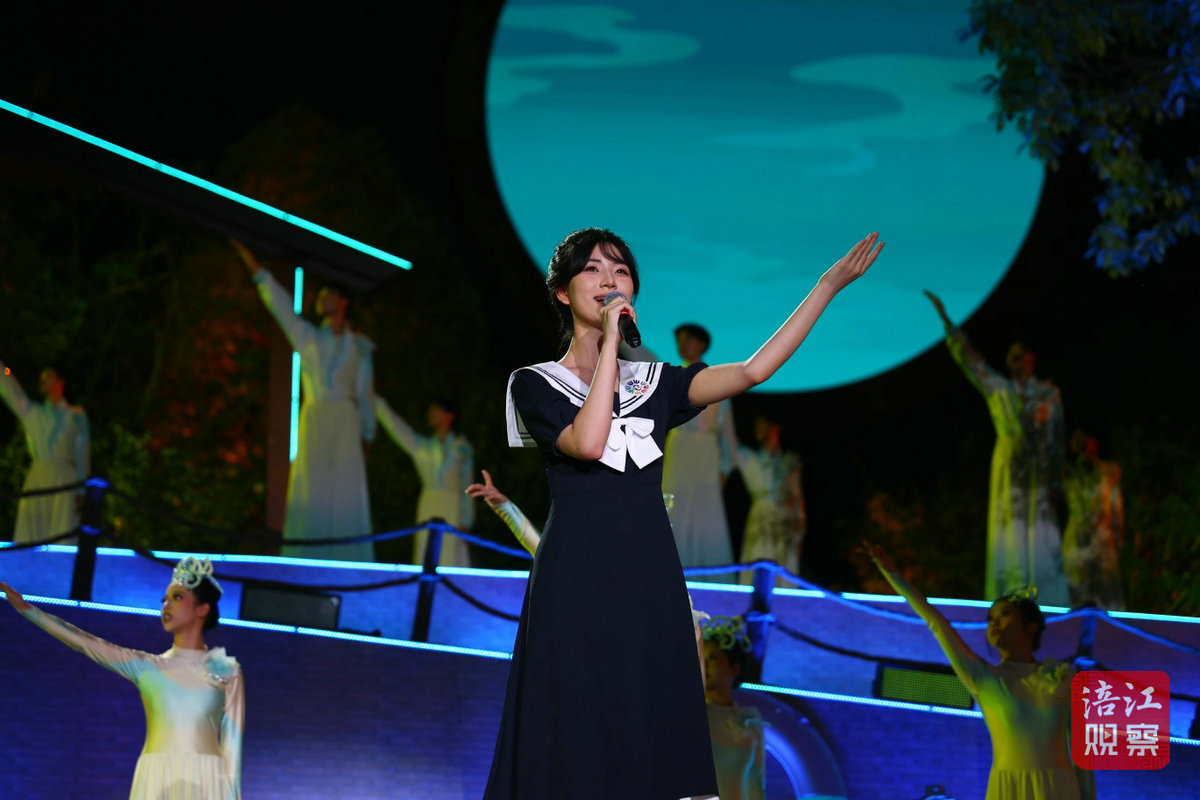 文艺演出11_1.jpg