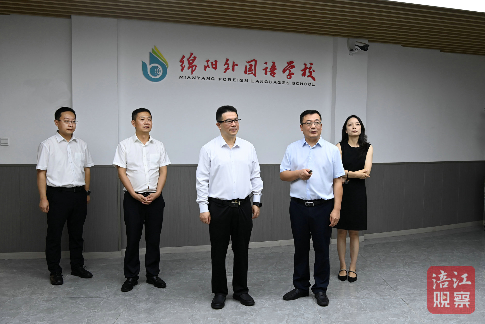 2024年9月9日，李云调研教育发展情况、慰问教师代表9（外国语学校）  张莉 摄 (1).jpg