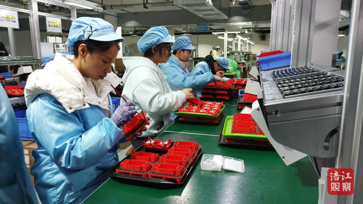 瑞可达连接器3_3.jpg